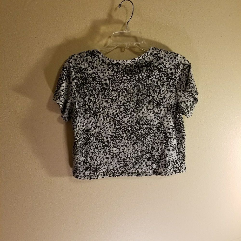 Aeropostale crop top‎